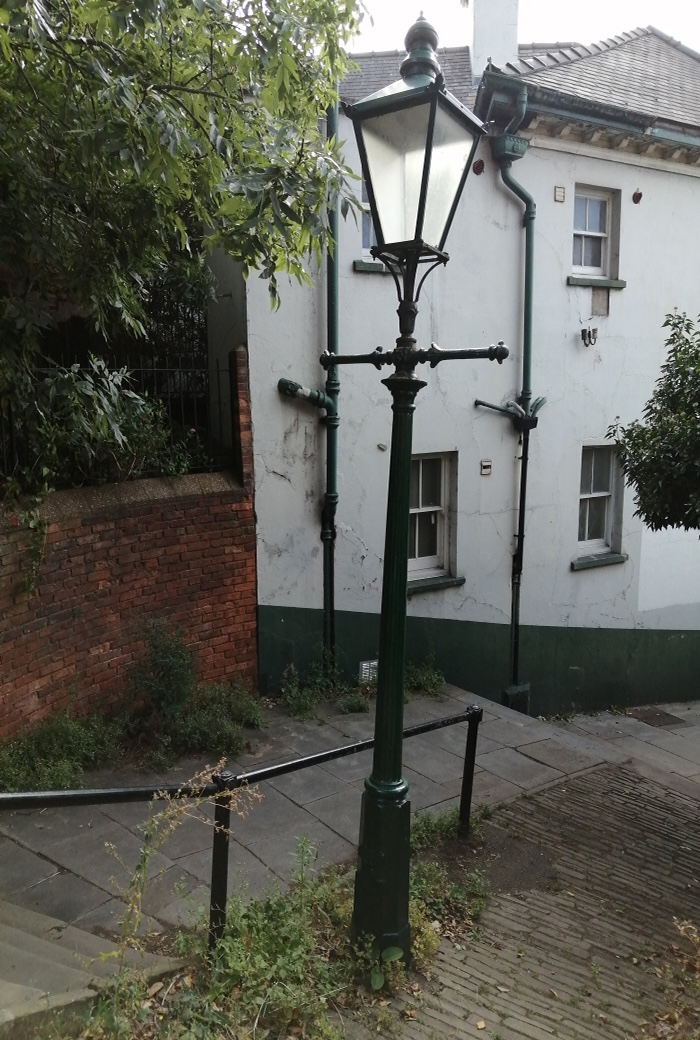 survey street furn lamppost