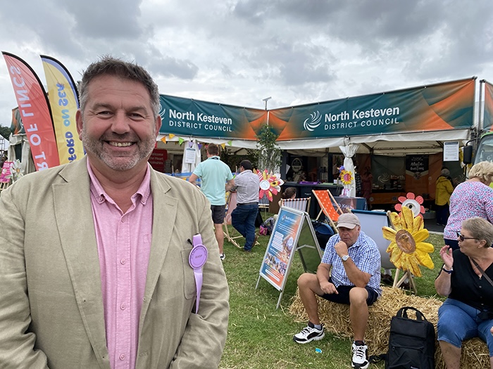 heckington show4