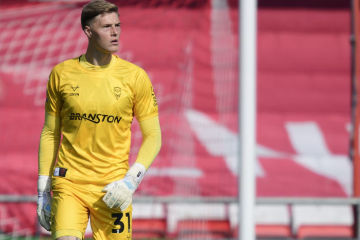 Zach starts loan spell