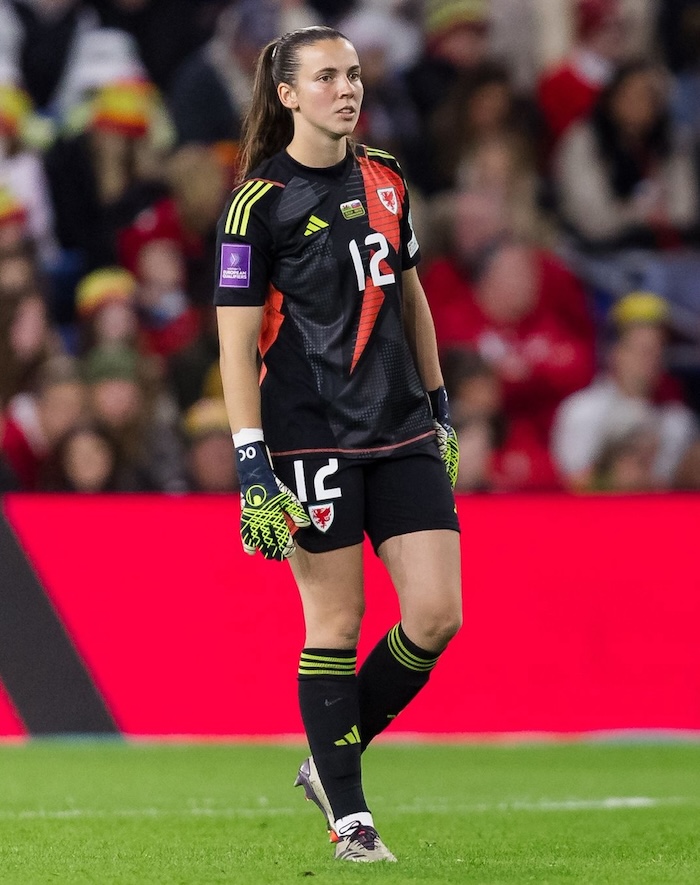 olivia welsh goalie1