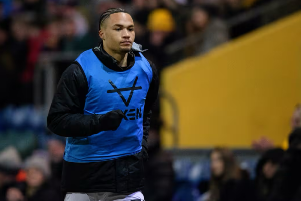 Hearts move for Kamson-Kamara  