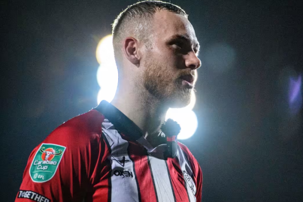 House extends contract with the Imps