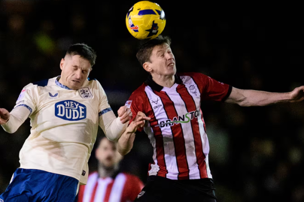 Lincoln City 1, Huddersfield Town 1