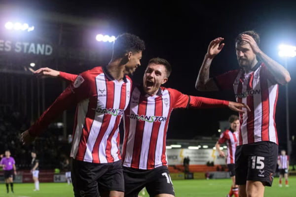 Lincoln City 3, Barnsley 1