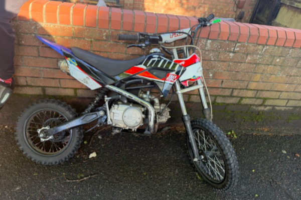 Teens rode motorbike without helmets
