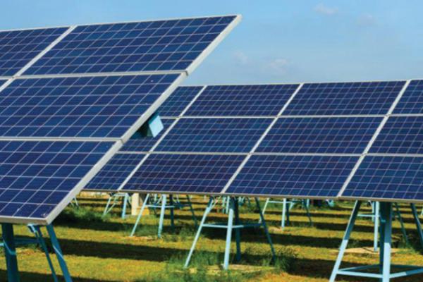 UK’s largest solar farm gets go ahead 